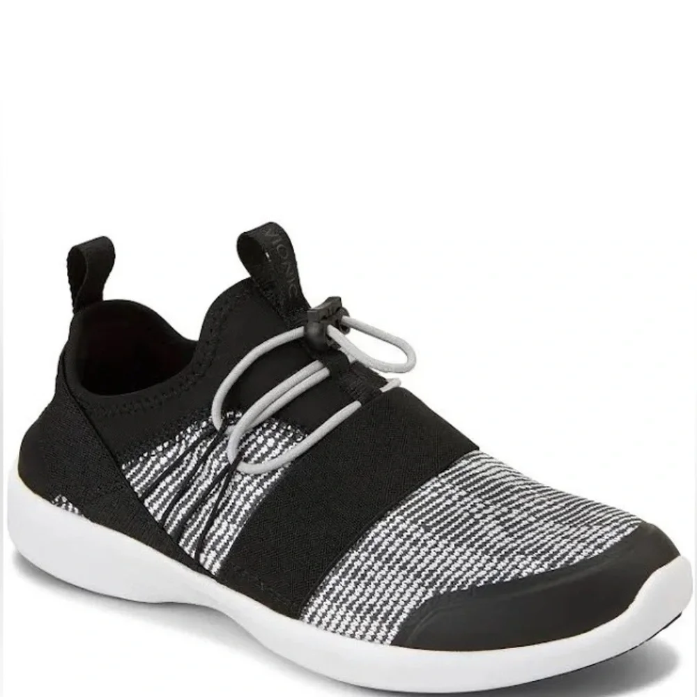 Vionic Black/White Alaina Sneakers Size 9 US $120